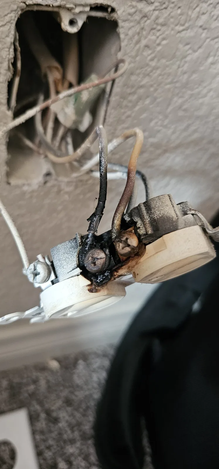Burnt outlet troubleshooting