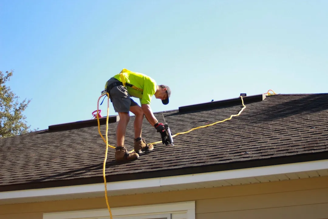 Apex Roofing of Greater Kentucky - Roofing services in Lexington